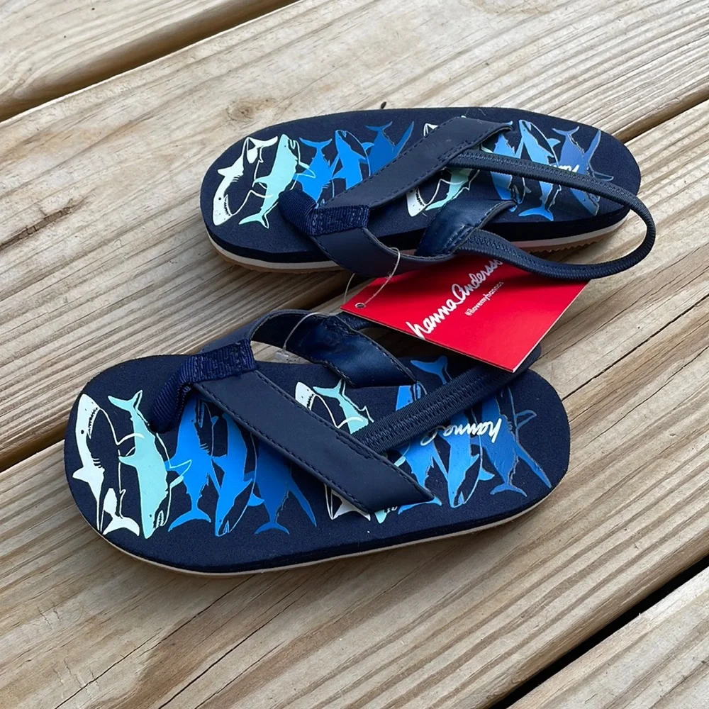 NWT Hanna Andersson Navy Shark Flip Flop Sandals Boys Toddler Size 7